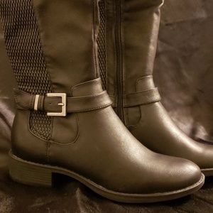 NWT Style & Co. Luciaa Riding Boots Size 5.5M